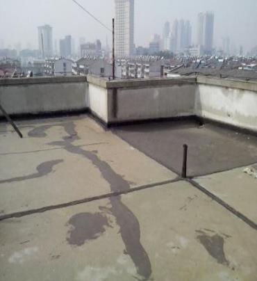 额敏漏水维修 楼顶漏水是什么原因，楼顶漏水维修方法是什么?